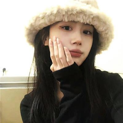 鲨鱼女孩